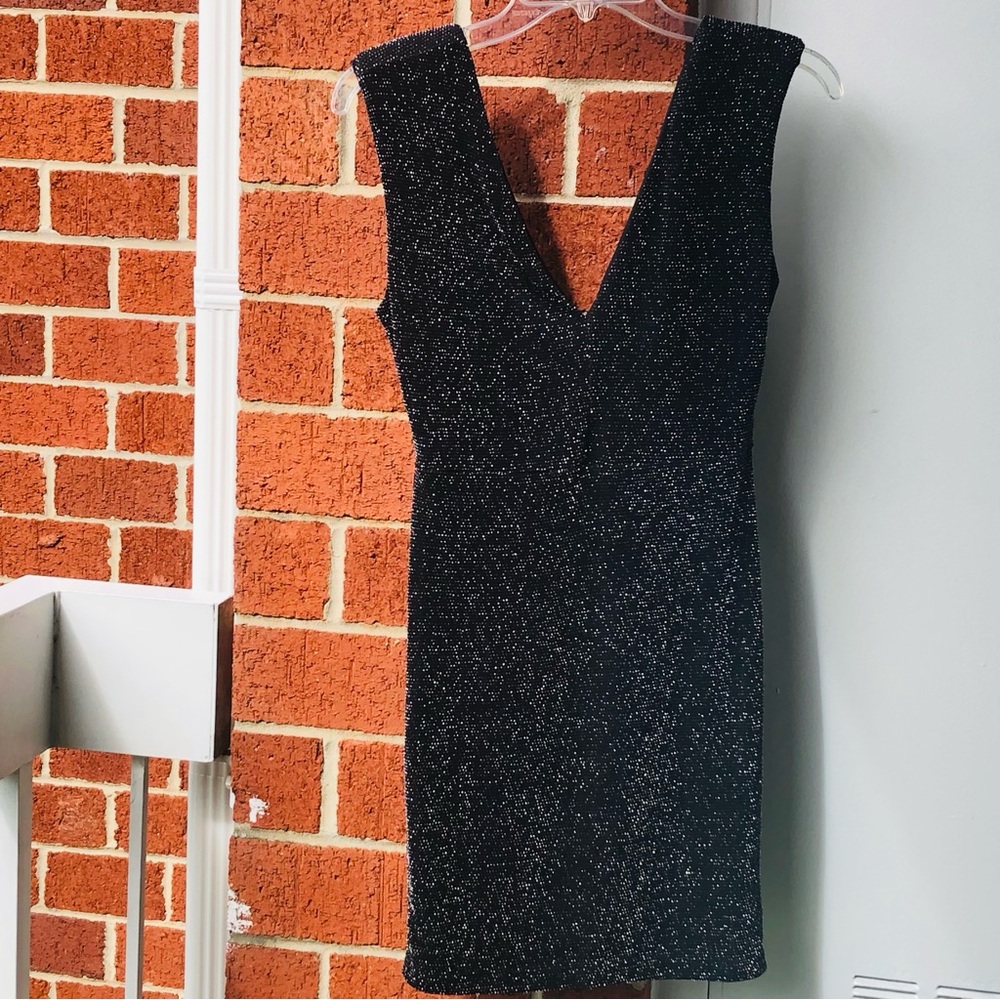 Forever 21 BodyCon Sparkly Dress Black with Silver Tread Lined Stretchy β#056 - Picture 3 of 13